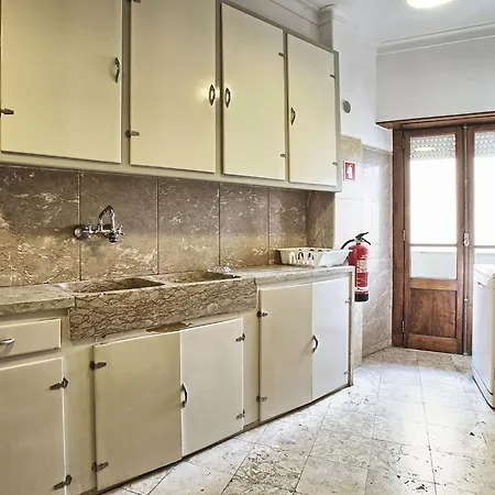 Διαμέρισμα Fuer 29 Personen Und 1 Kind In Lissabon- Regiao De - Costa De Lisbo By Interhome *